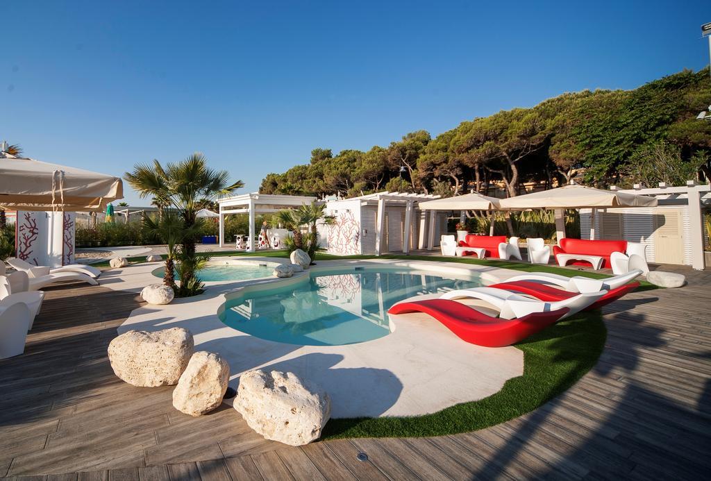 Hotel Doge Alba Adriatica Eksteriør billede