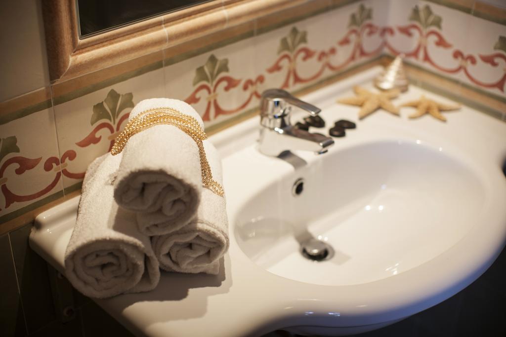 Hotel Doge Alba Adriatica Værelse billede