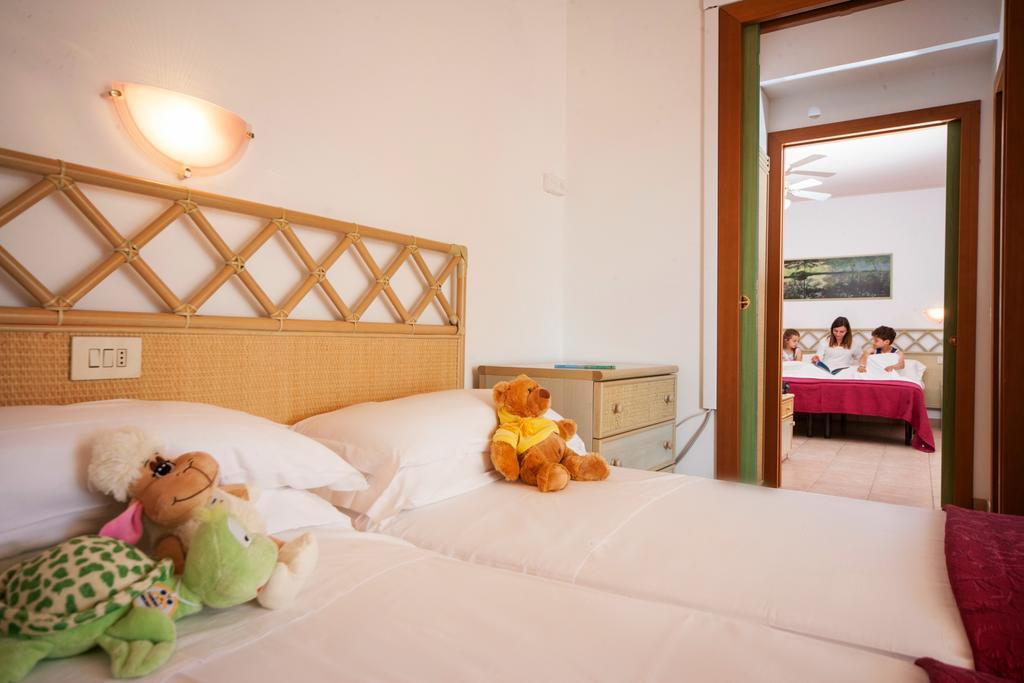 Hotel Doge Alba Adriatica Værelse billede