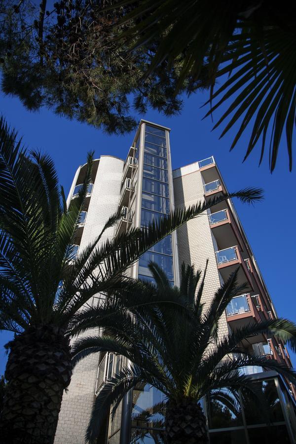 Hotel Doge Alba Adriatica Eksteriør billede