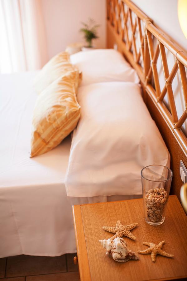 Hotel Doge Alba Adriatica Eksteriør billede